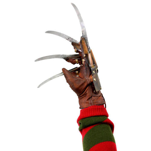 Réplica de la figura del guante de Freddy Krueger de Pesadilla en Elm Street 3 de Neca