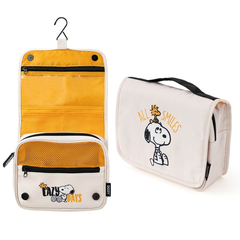 Erik Snoopy Toiletry Bag