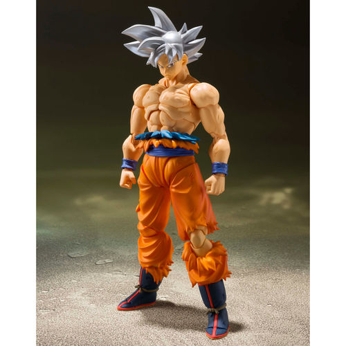 Tamashii Nations Dragon Ball Super Son Goku Ultra Instinct S.H. Figuarts figure 14cm