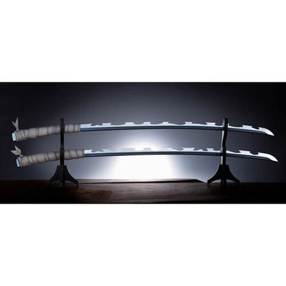 Tamashii Nations Figura Demon Slayer Kimetsu No Yaiba Inosuke Hashibira Nichirin Sword replica 93cm