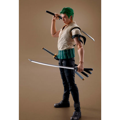 Tamashii Nations Figura One Piece Netflix Series Roronoa Zoro S.H. Figuarts figure 14,5cm