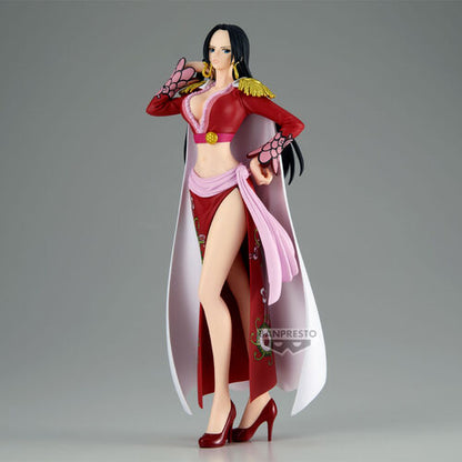 Figura de Boa Hancock de One Piece con brillo y glamour de Banpresto de 22 cm