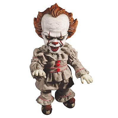 Mezco Toyz Figura IT Pennywise Talking cuddly toy doll 38cm